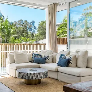 Audrey , Byron Bay Australia